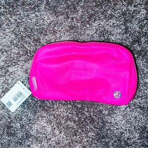 Lululemon Everywhere Belt Bag 1L